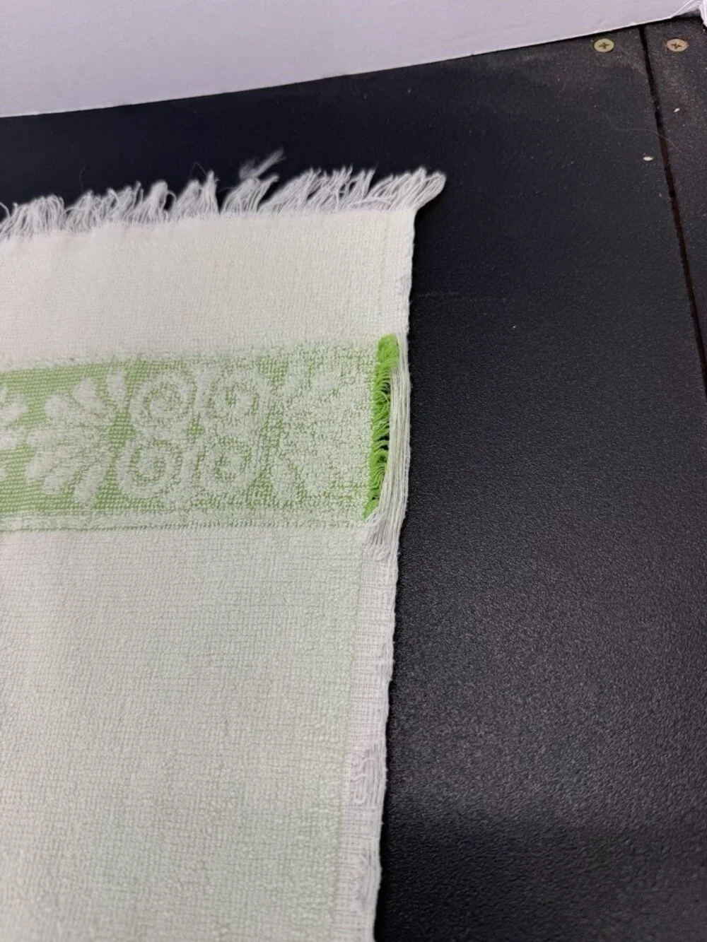 4 Vintage Cannon Monticello Light Green Hand Towels Santa Cruz Sculpted
